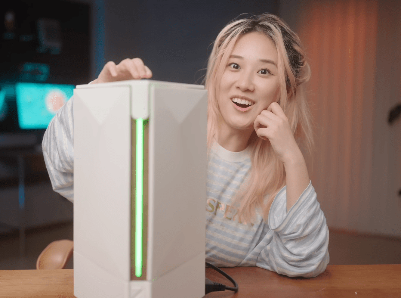 YouTuber Tiongkok Ciptakan Mesin Gabungan PS5, Nintendo Switch 2 dan Xbox Series X