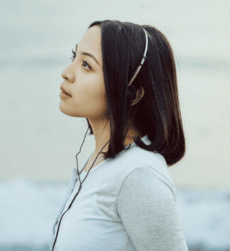 Rekomendasi Lagu Galau Terbaru 2026 buat Nemenin Suasana Hatimu, dari Indo sampai Luar (3)