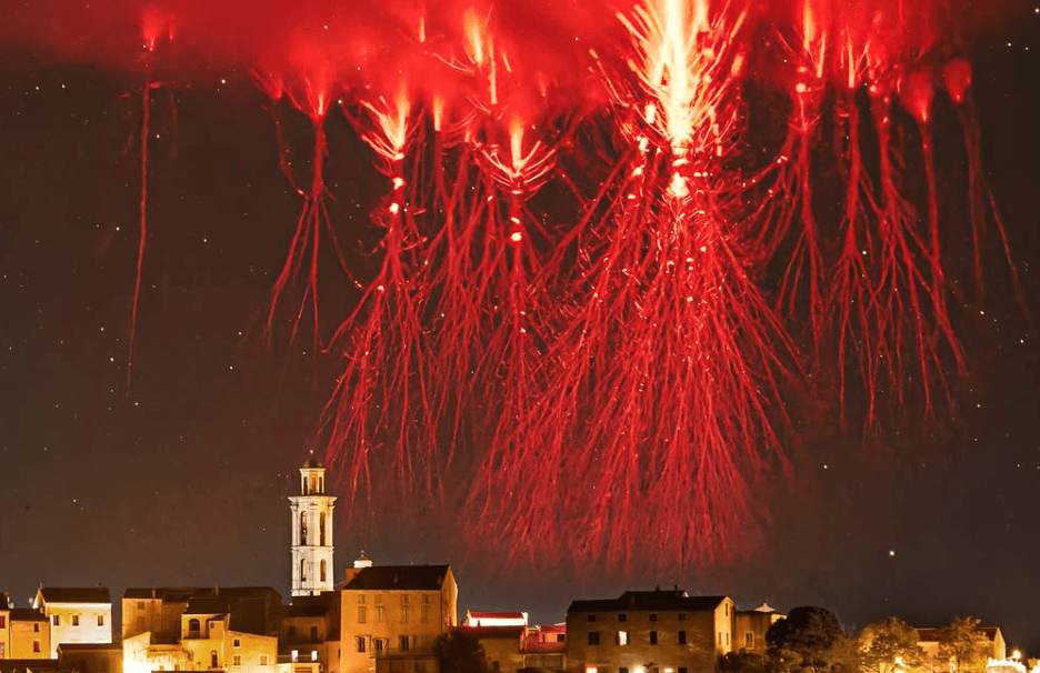 Red Sprite di Langit Corsica: Kilatan Merah Langka yang Bikin Langit Mirip Upside Down di Stranger Things