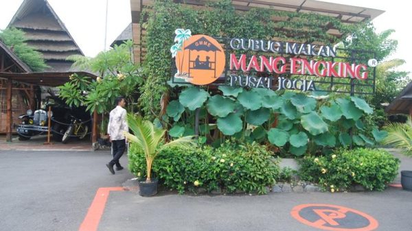 Restoran Lesehan di Jakarta