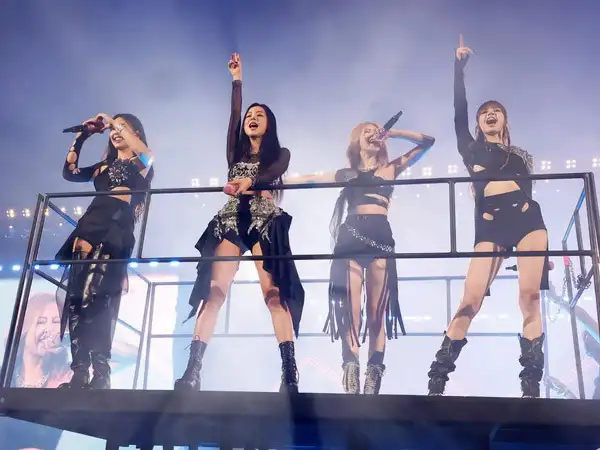 Lirik lagu Jump BLACKPINK Volix Lirik lagu Jump BLACKPINK